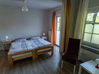 Schlafzimmer 2 mit Doppelbett FeWo Muschel