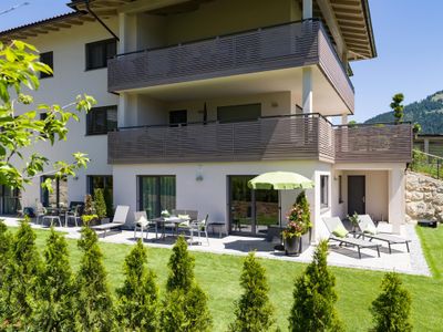 Söll_APARTdeluxe_Terrasse_Gartensuite_WilderKaiser