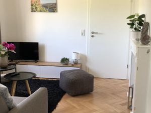 4Wohnzimmer-Bild4