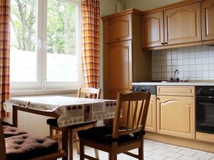 22594783-Ferienwohnung-4--300x225-5