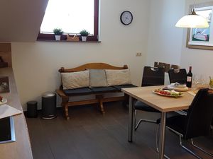 22595095-Ferienwohnung-4--300x225-5