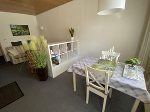 22275055-Ferienwohnung-2--300x225-3