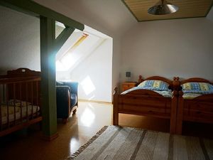 19006153-Ferienwohnung-4--300x225-5