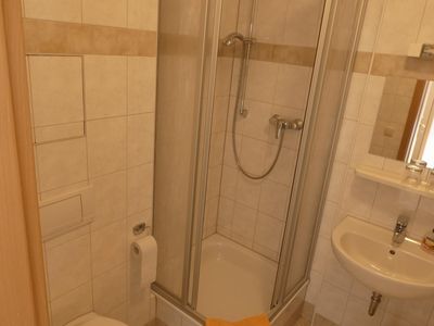 Dusche mit WC Ferienwohnung