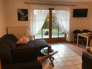 22781085-Ferienwohnung-3--300x225-5