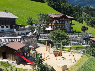 Abenteuer-Spielplatz am Hof