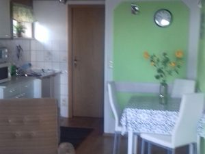 22933215-Ferienwohnung-5--300x225-2