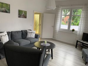 21745435-Ferienwohnung-4--300x225-3