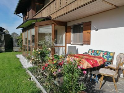 Terrasse mit Wintergarten