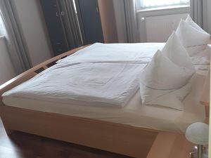 23095051-Ferienwohnung-3--300x225-5