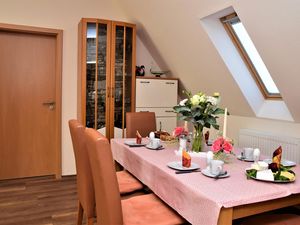 22664235-Ferienwohnung-6--300x225-4