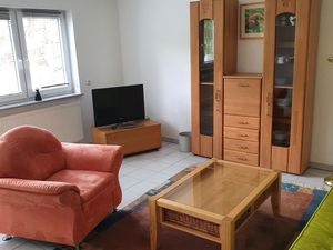 23142731-Ferienwohnung-2--300x225-5