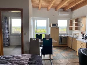 23148063-Ferienwohnung-4--300x225-5