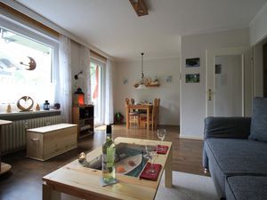 21880737-Ferienwohnung-3--300x225-5