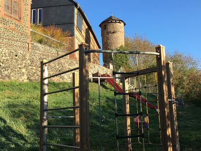 Spielplatz um die Ecke