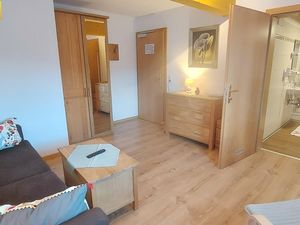 23315213-Ferienwohnung-6--300x225-2