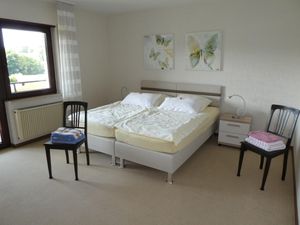 18902278-Ferienwohnung-4--300x225-3