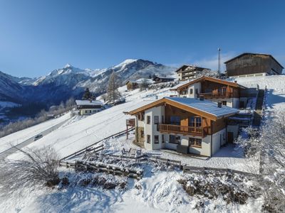 Chalet an der Piste Blick Richtung Kitzsteinhorn