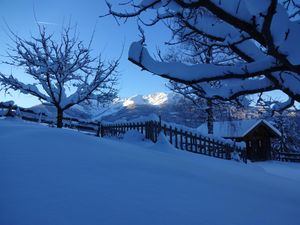 Winterlicher Blick ab Haustüre