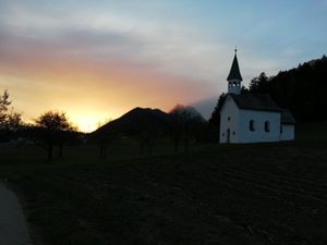 Sonnenuntergang im Vomperloch