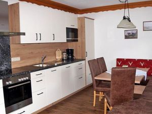 916154-Ferienwohnung-6--300x225-5