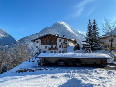 Haus Bichl im Winter - Rückseite