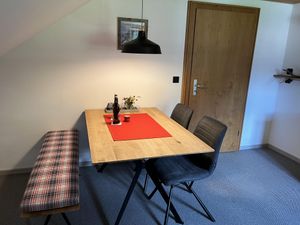 23443977-Ferienwohnung-3--300x225-2