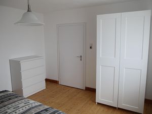 23461501-Ferienwohnung-3--300x225-4