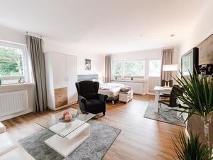 23481653-Ferienwohnung-2--300x225-1