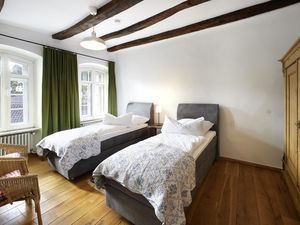 23483170-Ferienwohnung-6--300x225-2