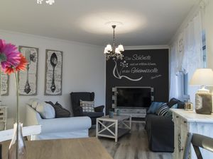 19053504-Ferienwohnung-6--300x225-0