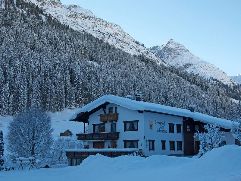 Berghof am Schwand im Schnee