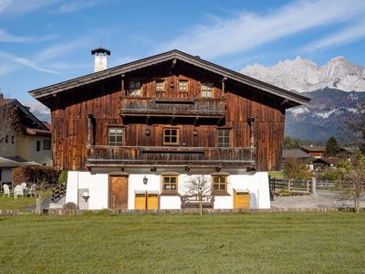 Landhaus_Ammer_Penzingweg_3_Oberndorf_Haus_aussen