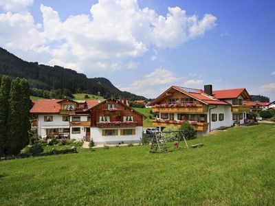 Außenansicht im Sommer