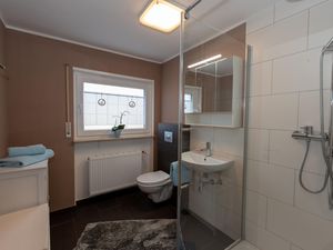 23530563-Ferienwohnung-2--300x225-4