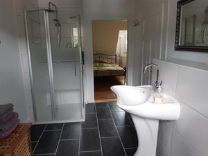 23530564-Ferienwohnung-2--300x225-2