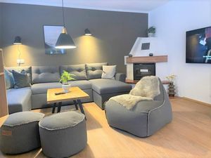 Wohnzimmer 2 im Erdgeschoss (2)