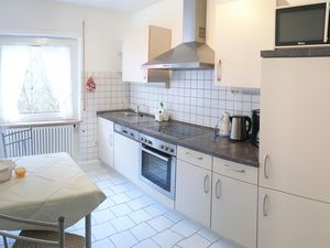 15642393-Ferienwohnung-4--300x225-4