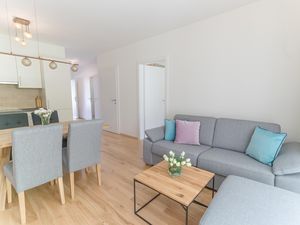 23580785-Ferienwohnung-6--300x225-1