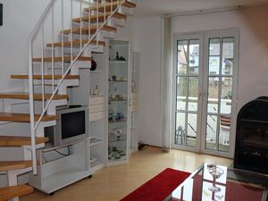 23584352-Ferienwohnung-3--300x225-4