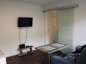 23587305-Ferienwohnung-2--300x225-3