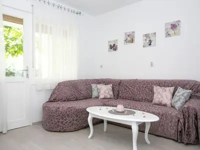 Ferienwohnung für 6 Personen in Kastel Luksic 4/10