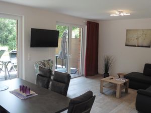 23640947-Ferienwohnung-5--300x225-2