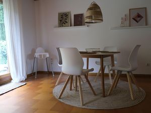 23645885-Ferienwohnung-4--300x225-5