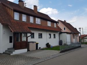 23651150-Ferienwohnung-4--300x225-2