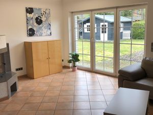 23651275-Ferienwohnung-4--300x225-4