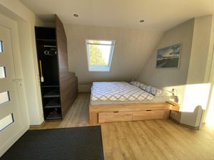 22048877-Ferienwohnung-4--300x225-3