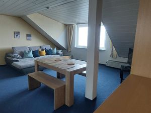 23662060-Ferienwohnung-6--300x225-2