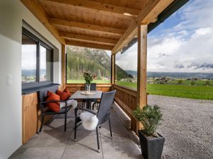 Lodge_Schoenfeld_Laube Terrasse