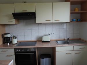 23662418-Ferienwohnung-2--300x225-4